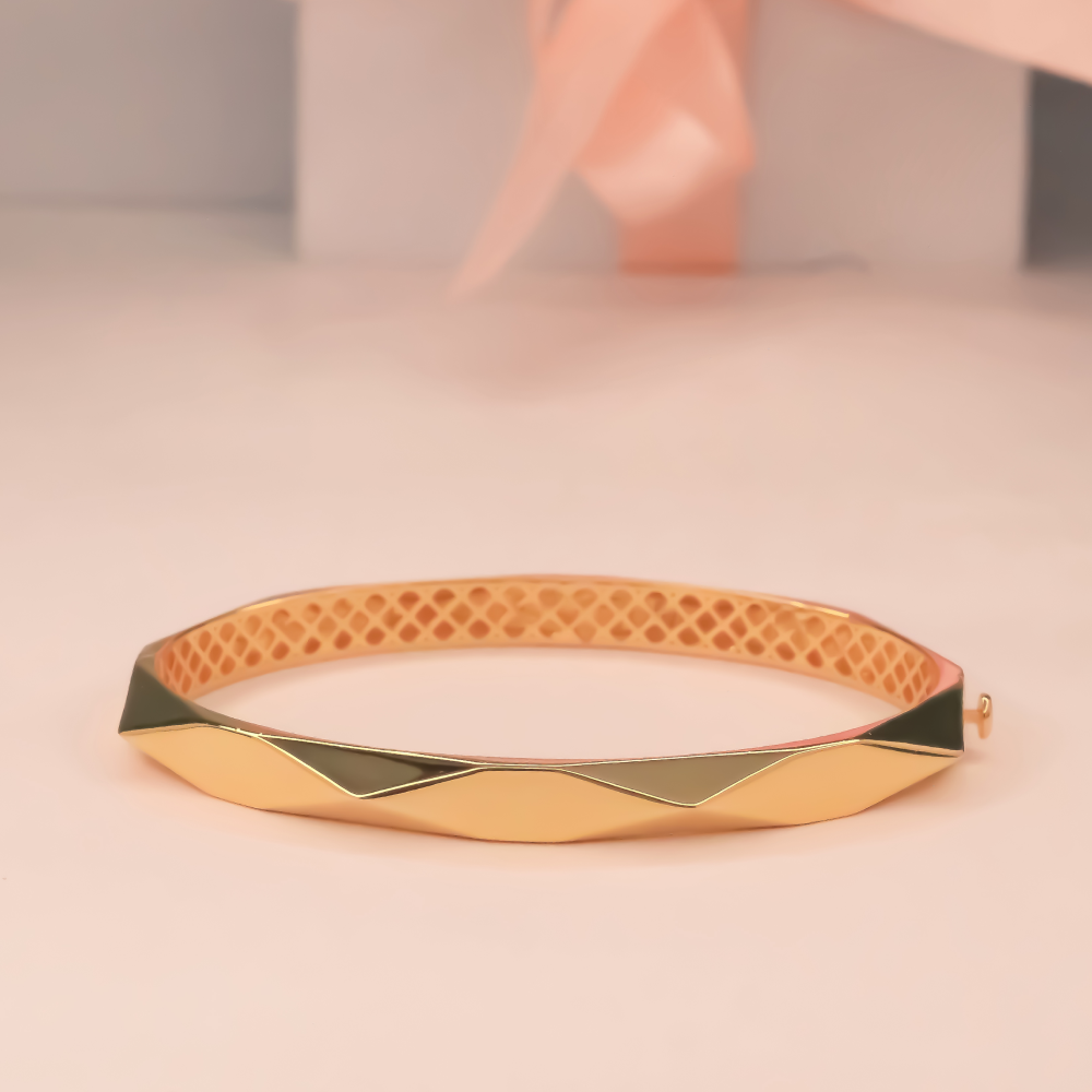 Timless Gold Bracelet Bangle